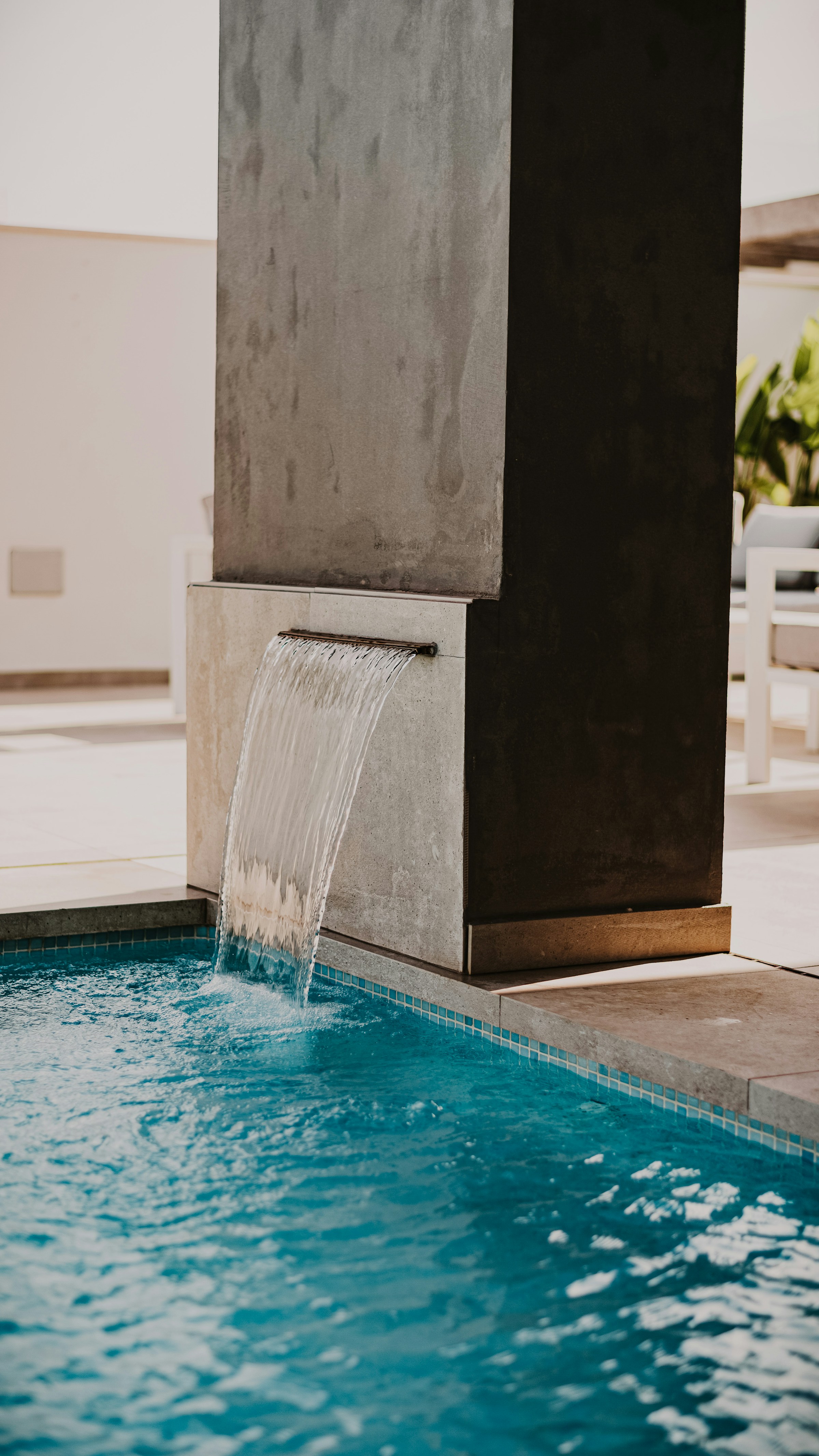 Waterfall pool feature detail